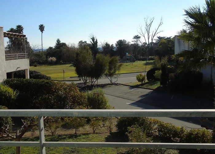Bel Avec Piscine- Apartament *